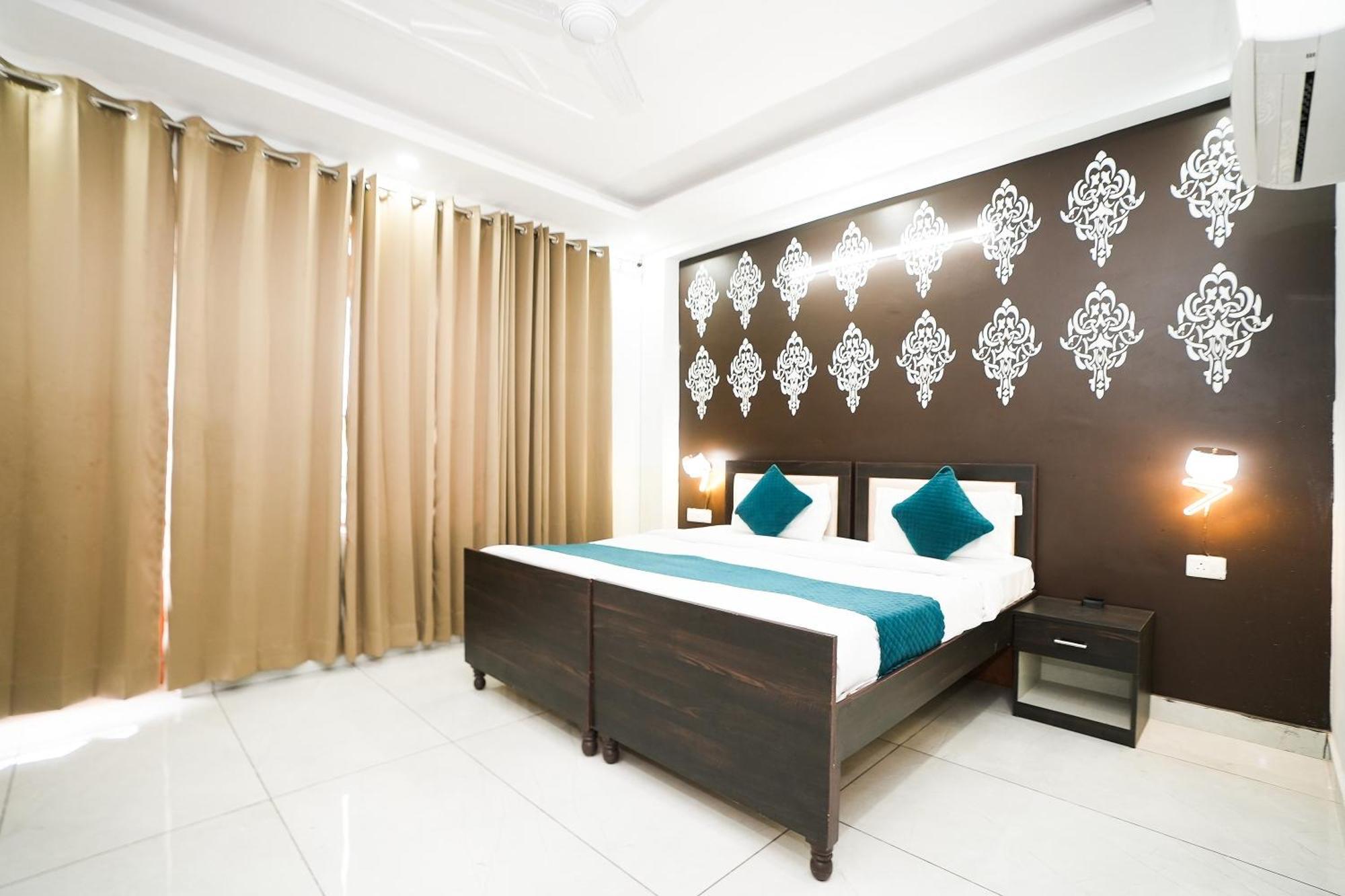 古尔冈 Tanvi Premium Residency Near Artemis Hospital, Gurugram酒店 外观 照片