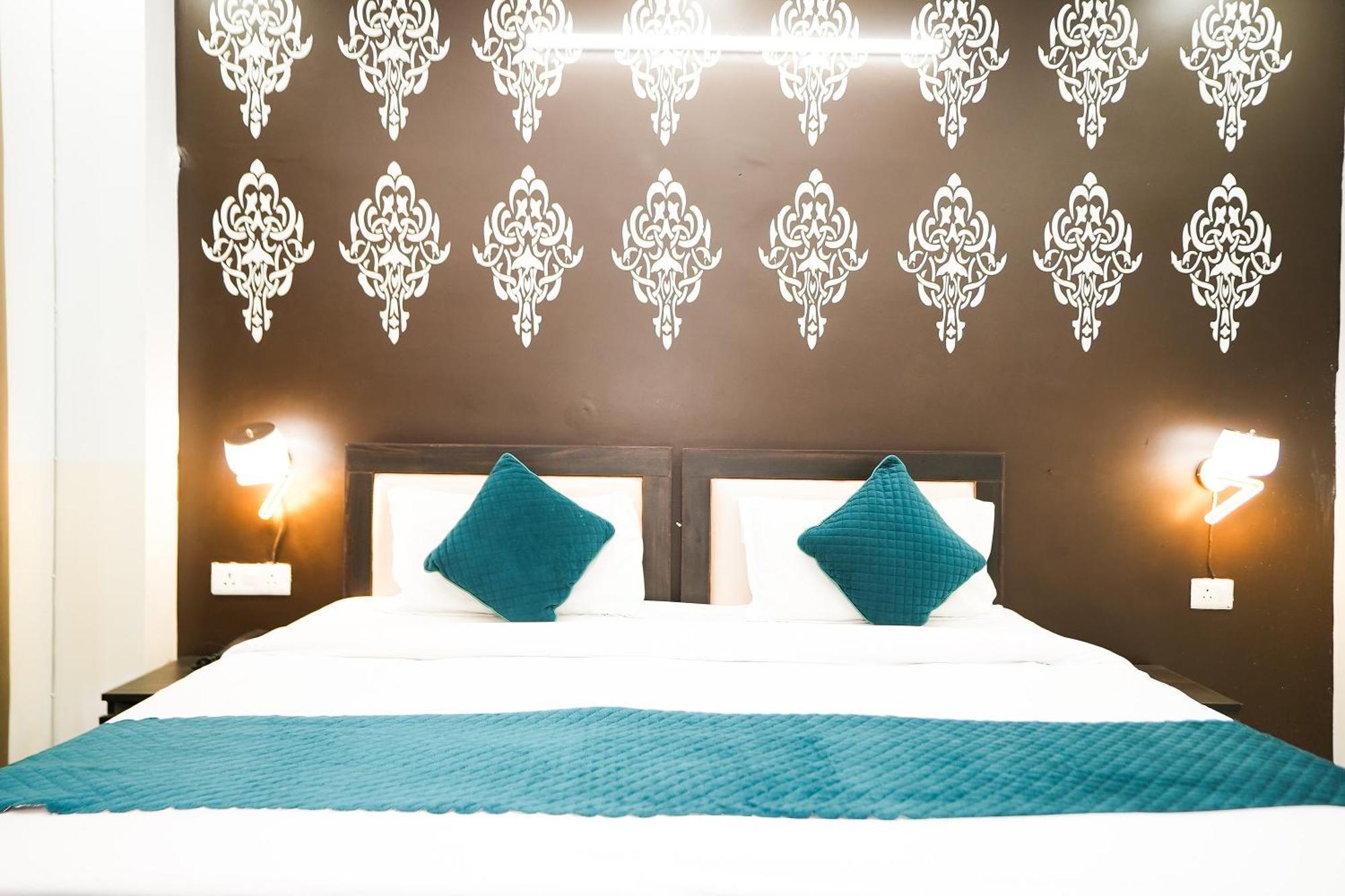 古尔冈 Tanvi Premium Residency Near Artemis Hospital, Gurugram酒店 外观 照片