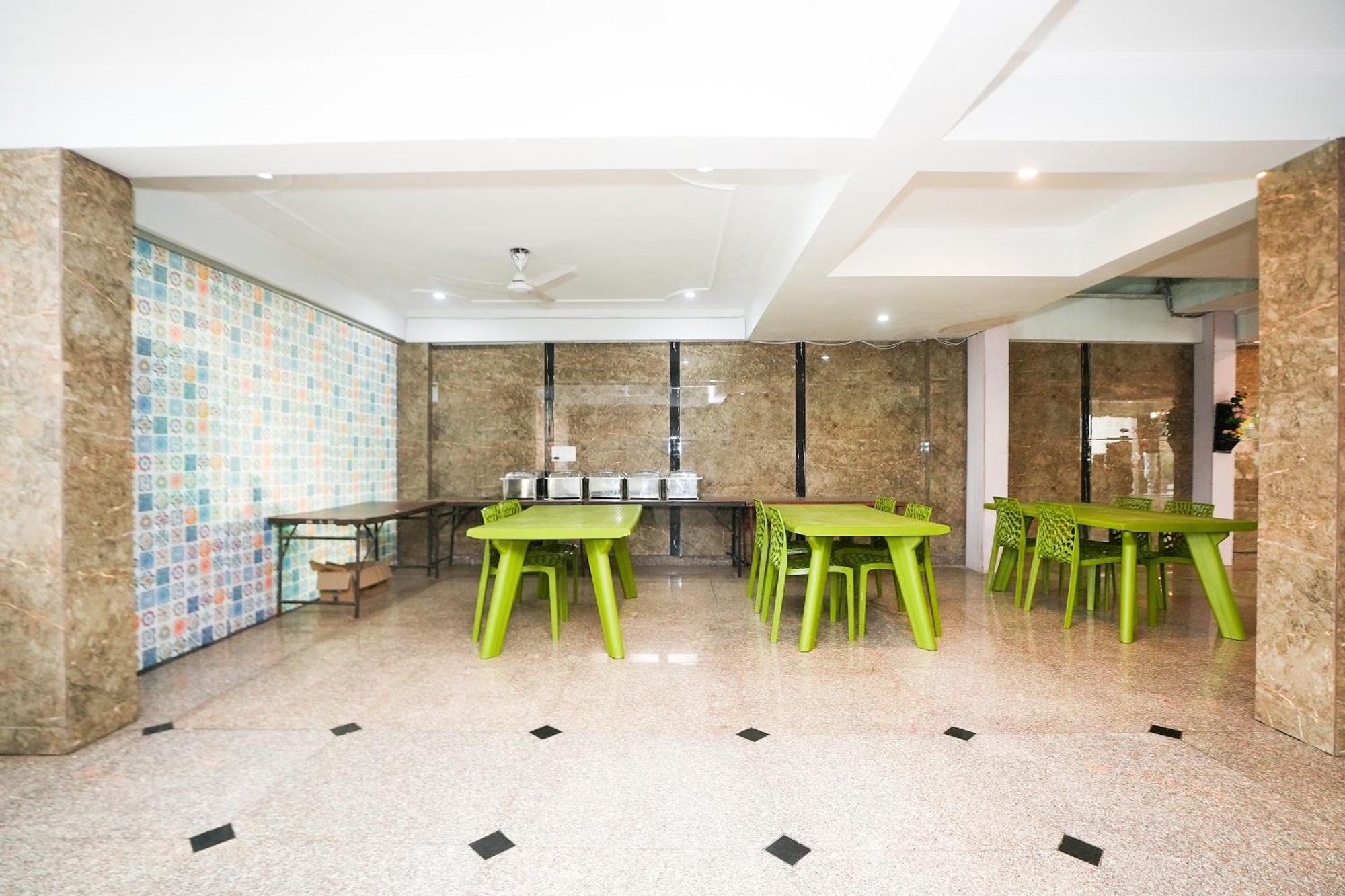 古尔冈 Tanvi Premium Residency Near Artemis Hospital, Gurugram酒店 外观 照片